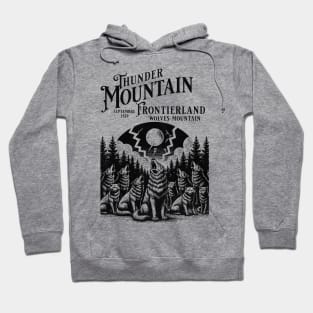 Big Thunder Mountain national wolves park 70's vintage Hoodie